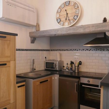 Appartement A 50 M De La Place Aux Herbes Uzès Eksteriør billede
